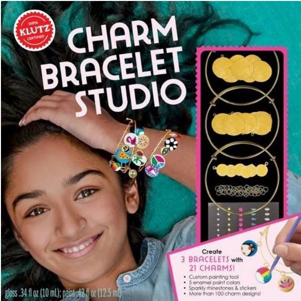 Scholastic Klutz Charms, Bracelet Studio